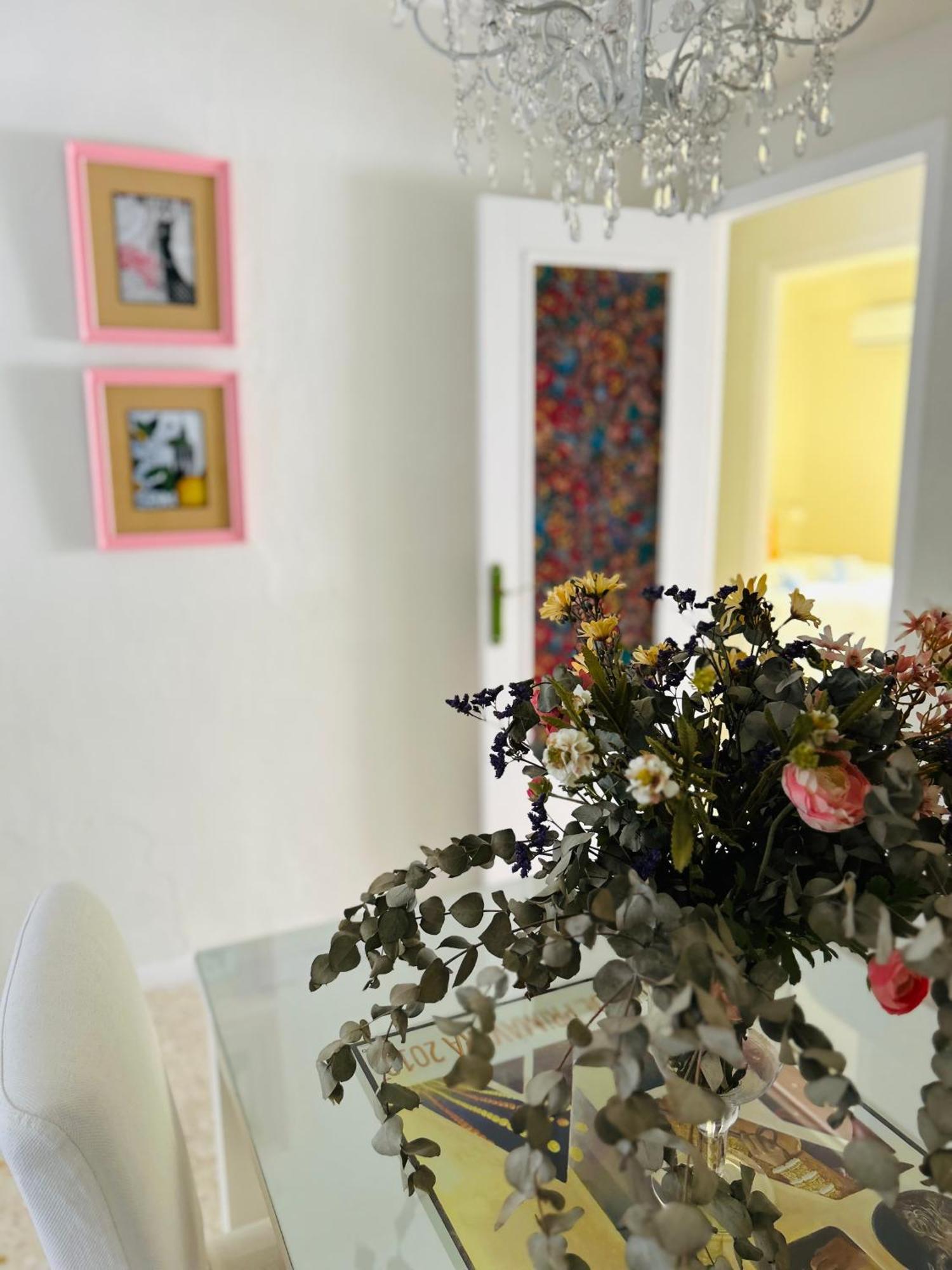Arco Macarena Apartment Sevilla Bagian luar foto