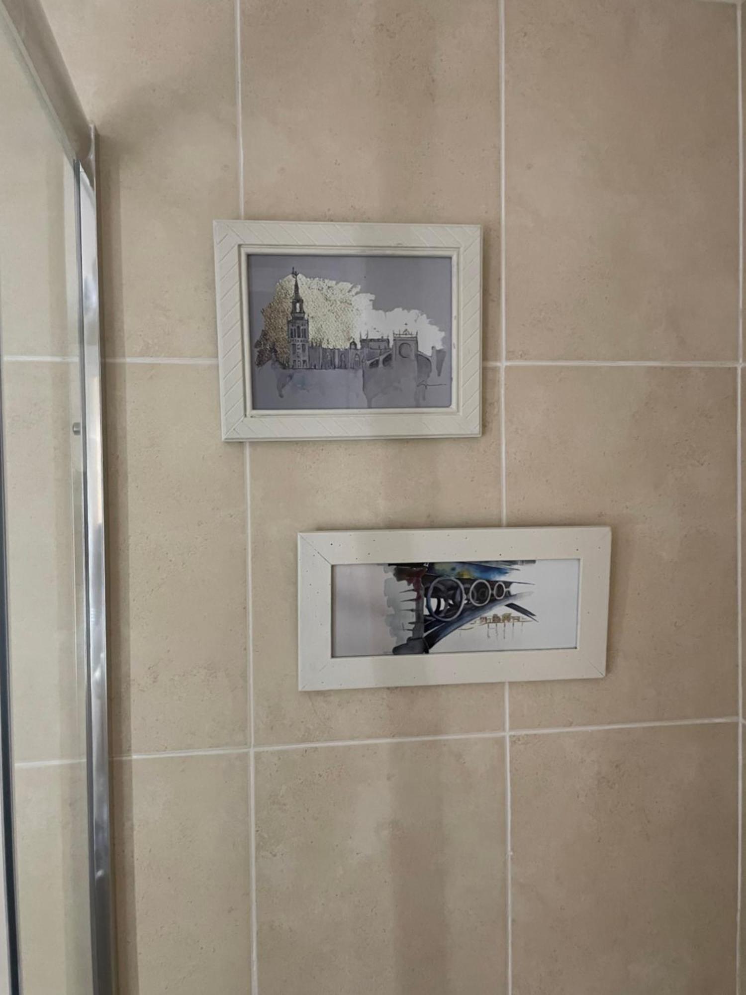 Arco Macarena Apartment Sevilla Bagian luar foto